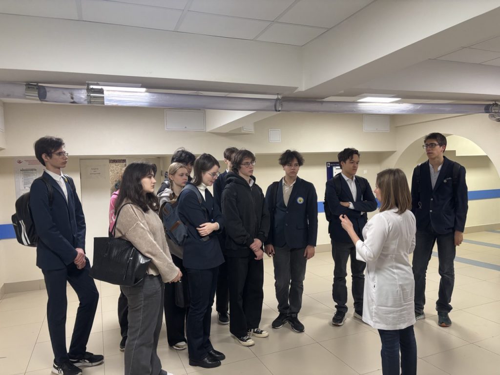 Экскурсия в СамГМУ