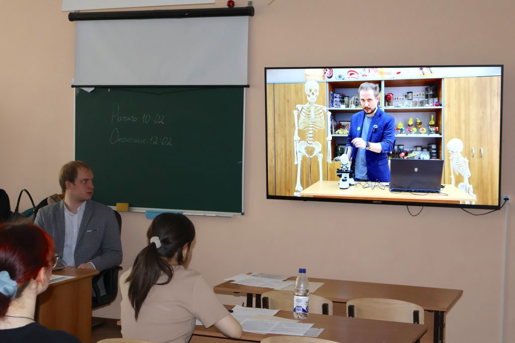 Подведены итоги городской олимпиады естественно-научного профиля "АРНИКА"